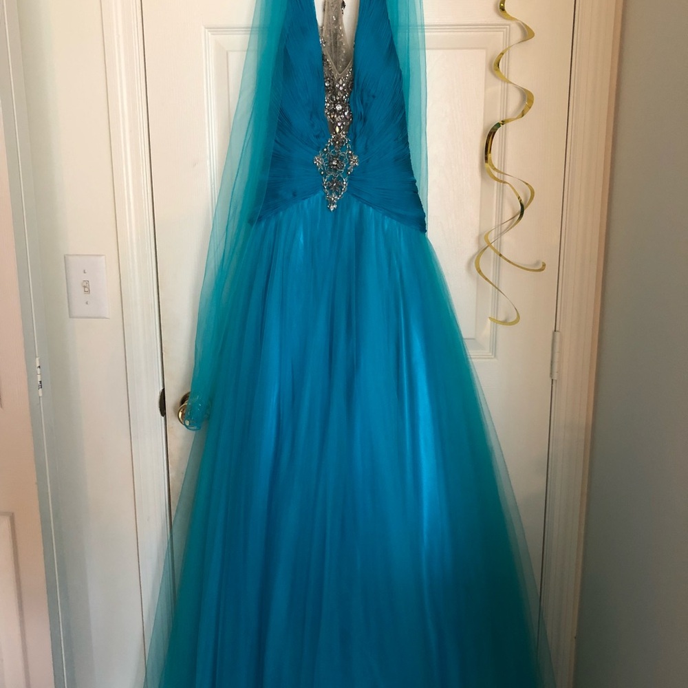 Elegant Blue Gown with Embellished Bodice NEW final